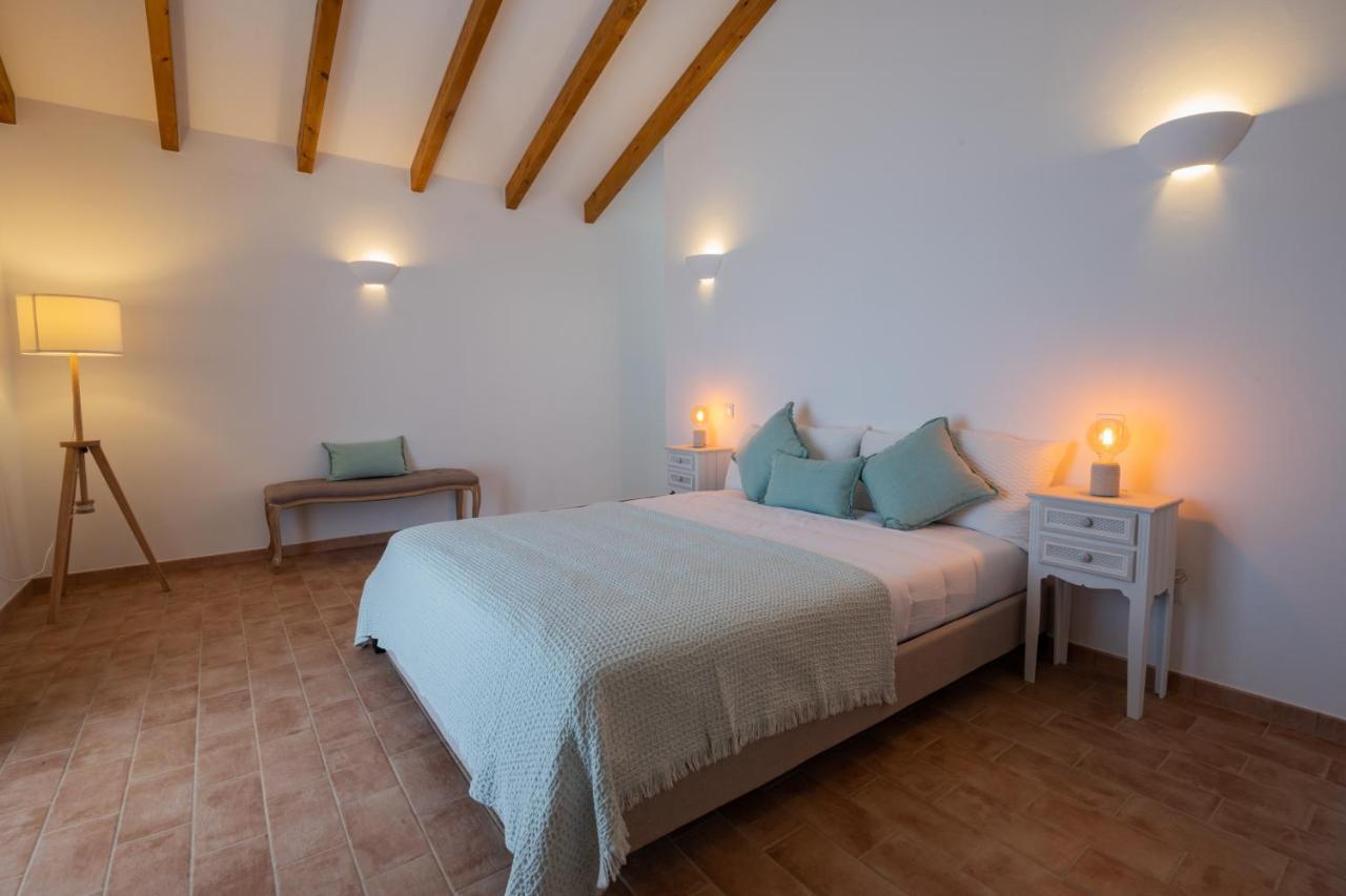 Farm stay Ares Do Monte - *